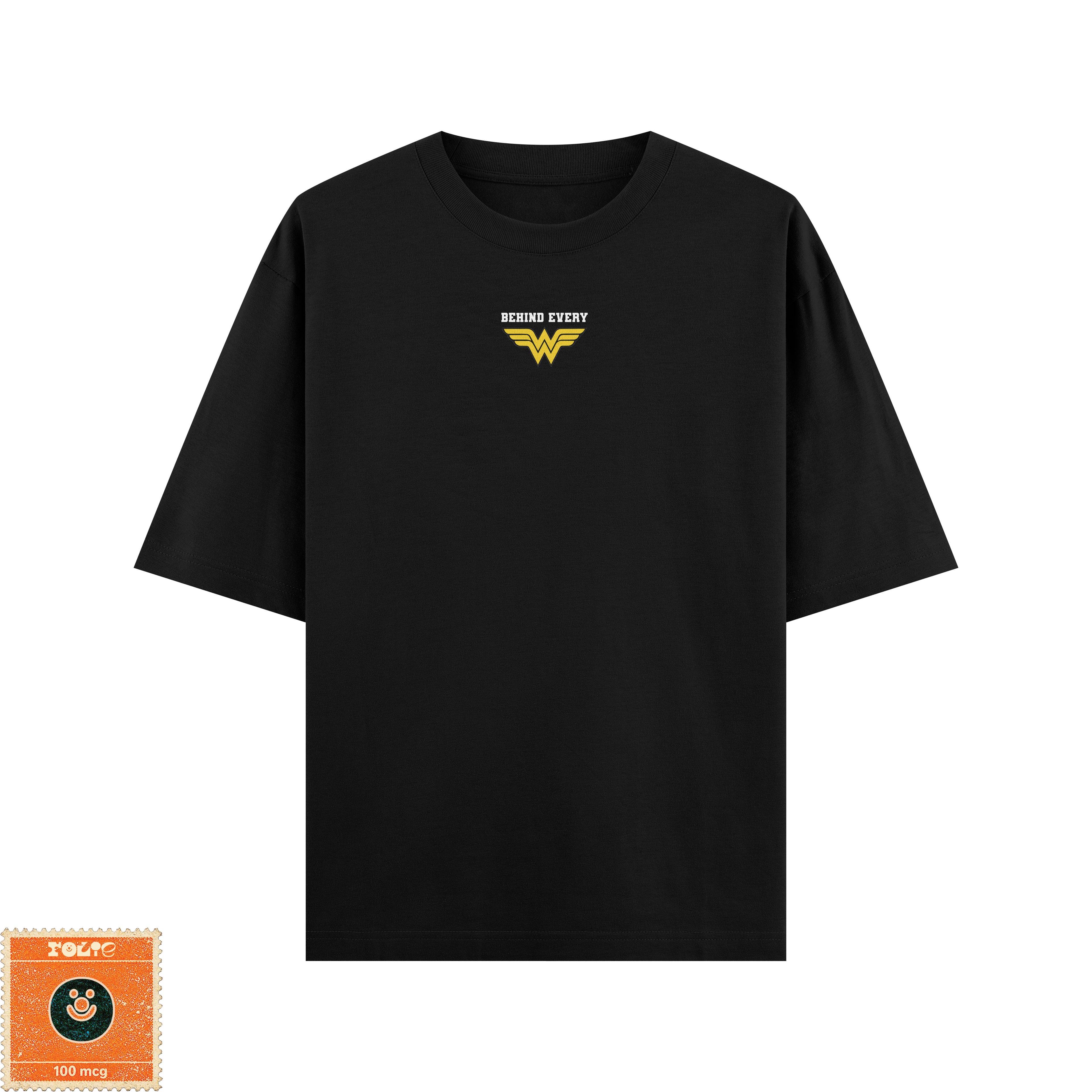 WONDER (WO)MAN Black & White Oversized Tee